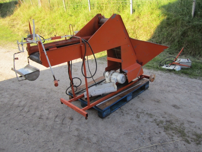 3466 EKKO carrot weigher