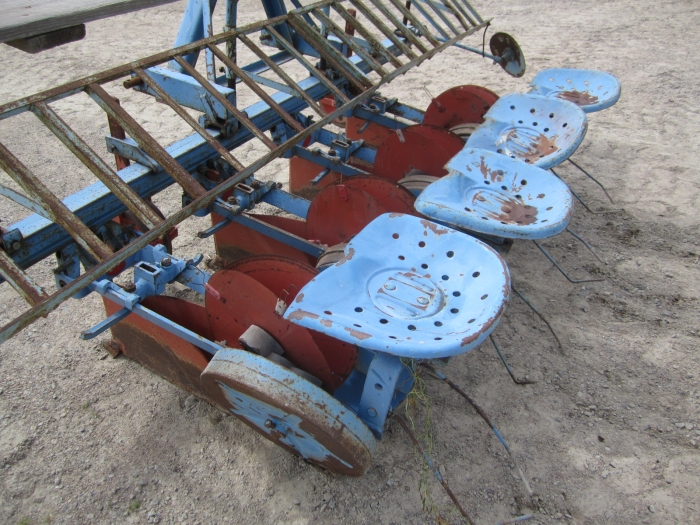 3468 Accord planting machine 4 row
