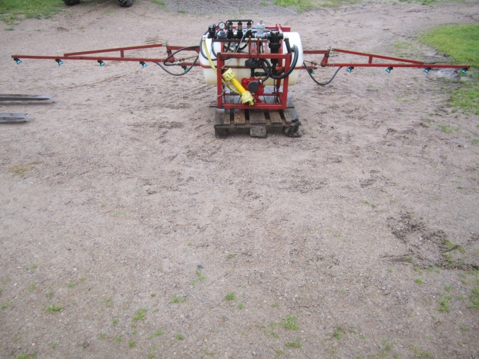 3480 Hardi small sprayer 200 ltr 6 m ramp el-steering