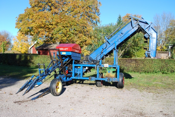 3504 Asa-Lift carrot harvester 1 row with elevator