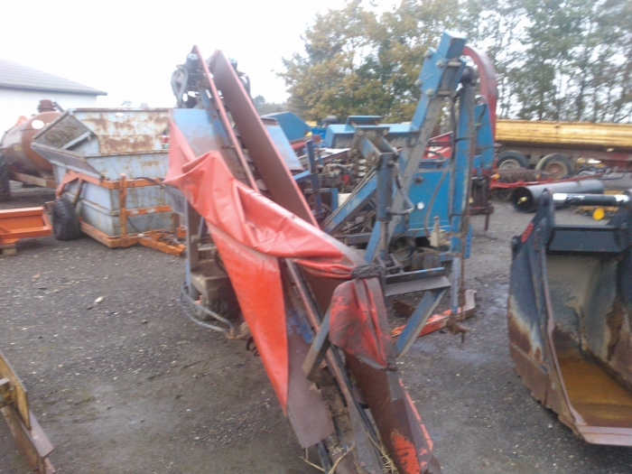 3507 Asa-Lift leek harvester 1 row with bunker