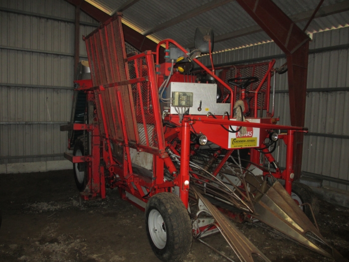 3513 3513 Joonas Berry harvester