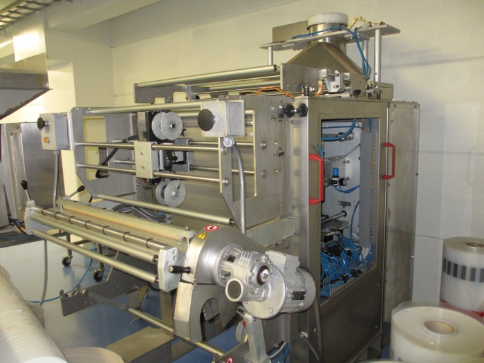 3536 Miele complete weigher and vertical packaging machine