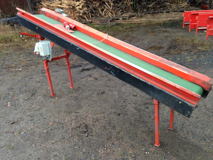 3673 EKKO conveyor 2400x300 mm