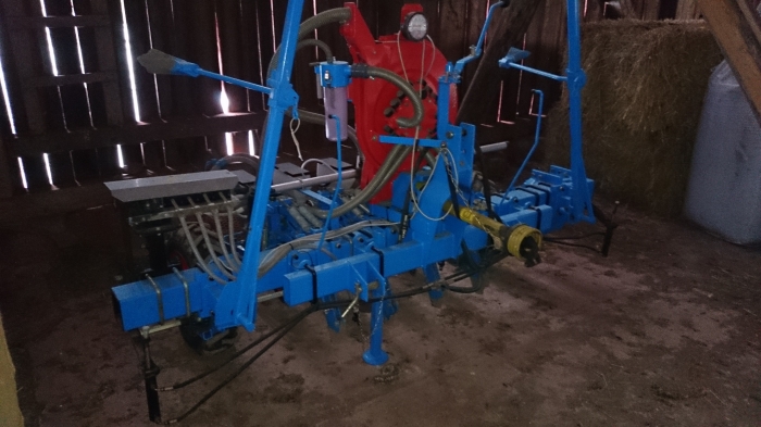 3786 Monosem precision seeder 