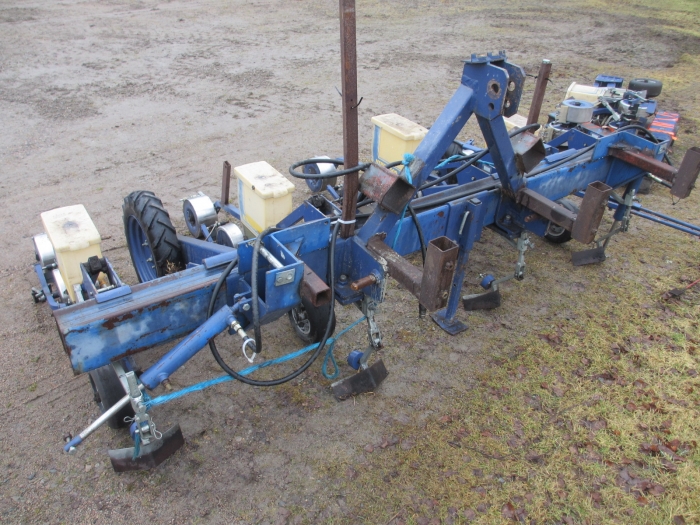 3796 Nibex 500 seeder 4+2 rows