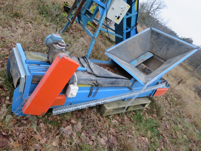3926 EMVE elevator 2400x550 mm