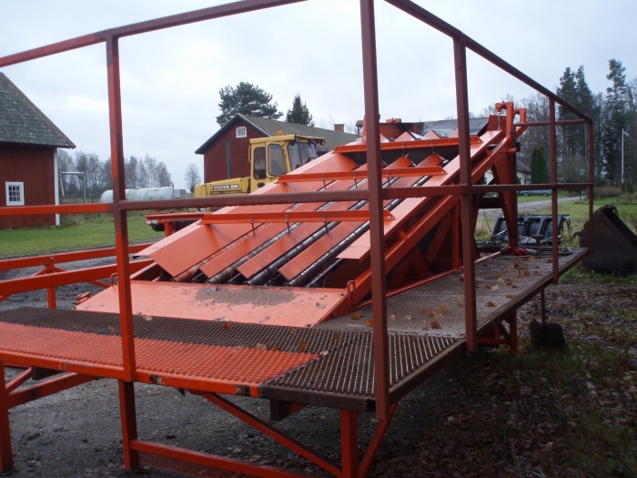 1906 EKKO complete carrot grading line