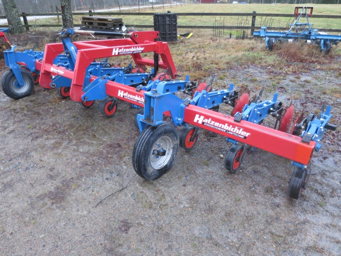 3981 Hatzenbichler row crop cultivator 9 row