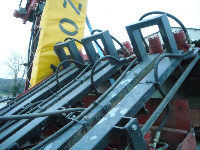 3063 ZOCAPI garlic harvester 3 row