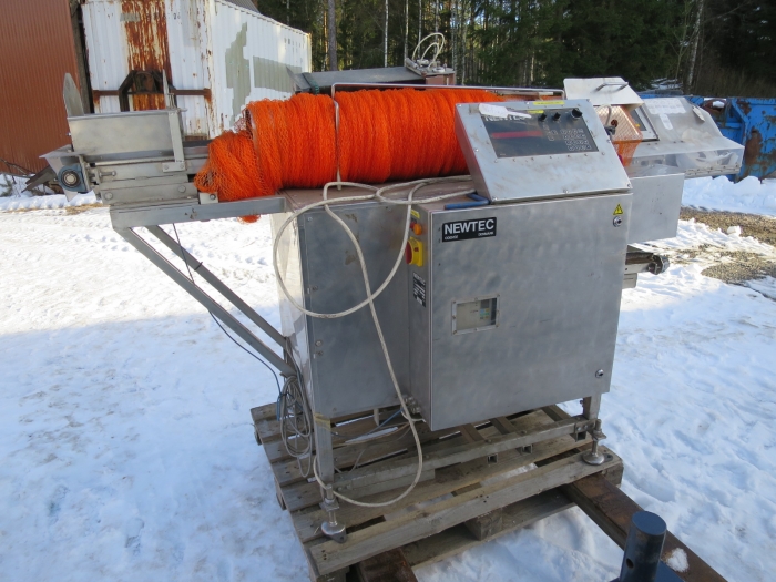 4022 Newtec HC30 nätpack