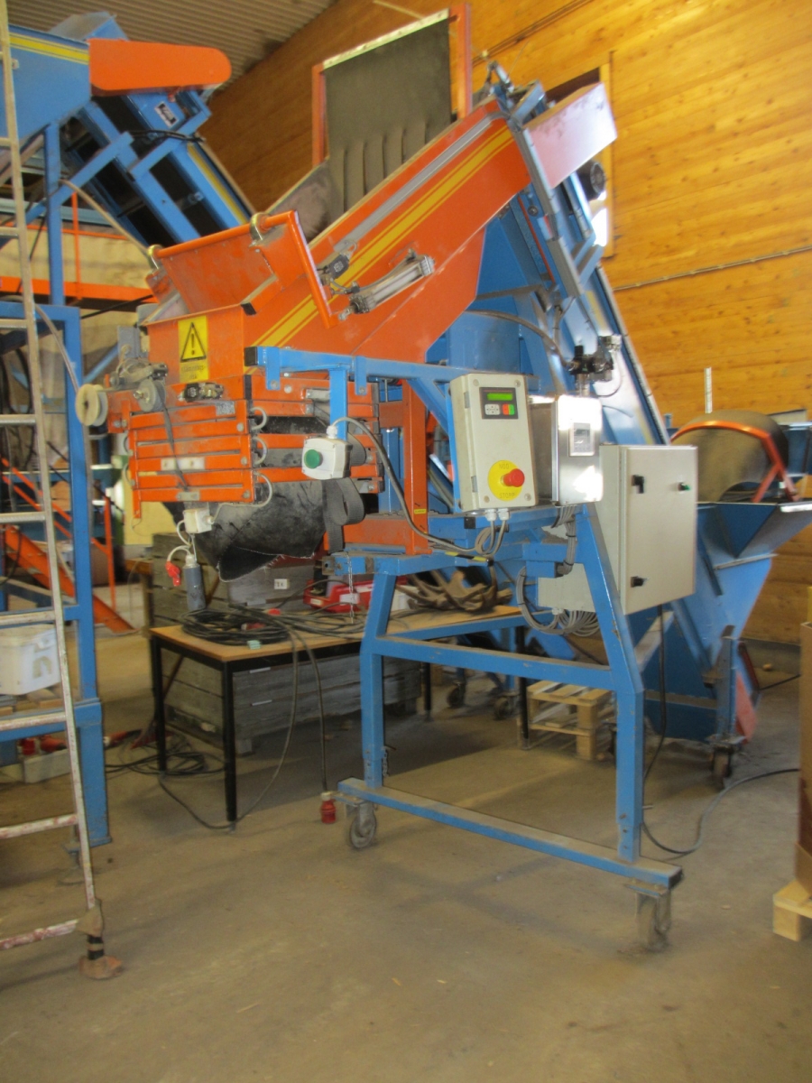 4114 EMVE packaging line for paper bags 
