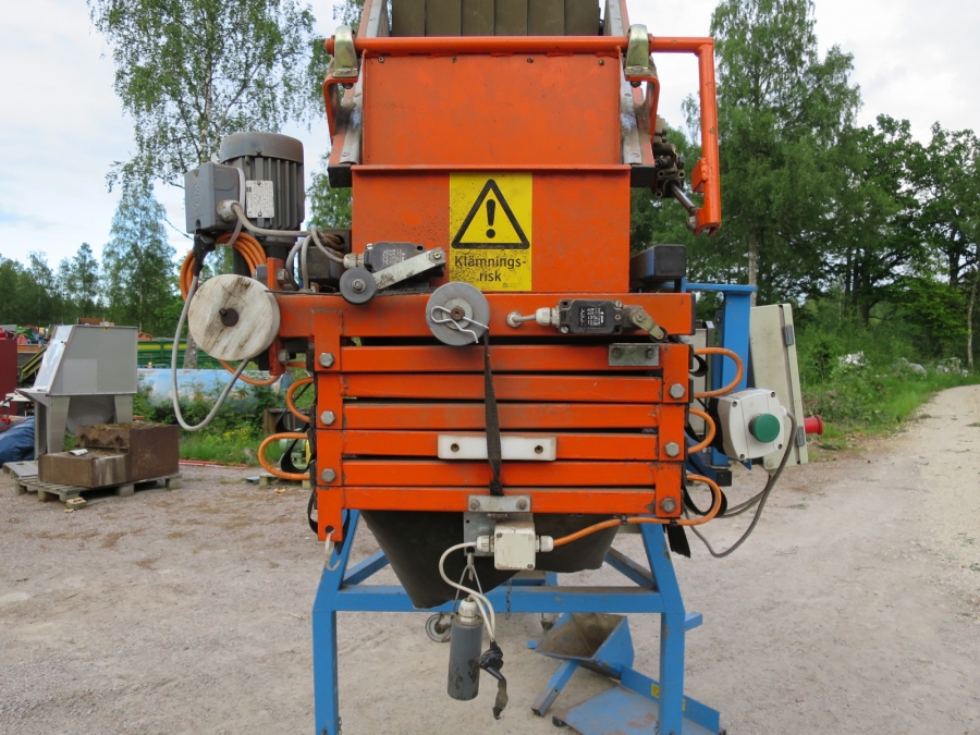4121 EMVE automatic weigher for carrots, potatoes etc