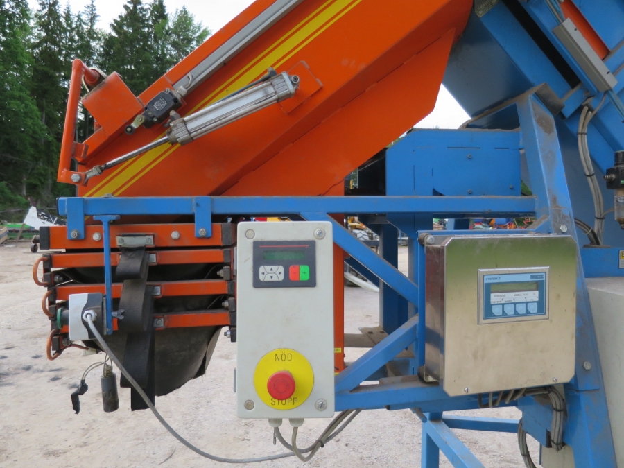 4121 EMVE automatic weigher for carrots, potatoes etc