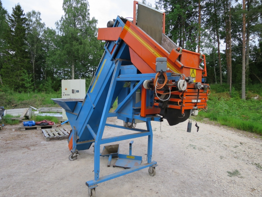 4121 EMVE automatic weigher for carrots, potatoes etc