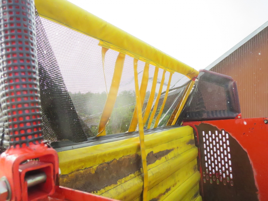 4135 Grimme SE75-30 potato harvester