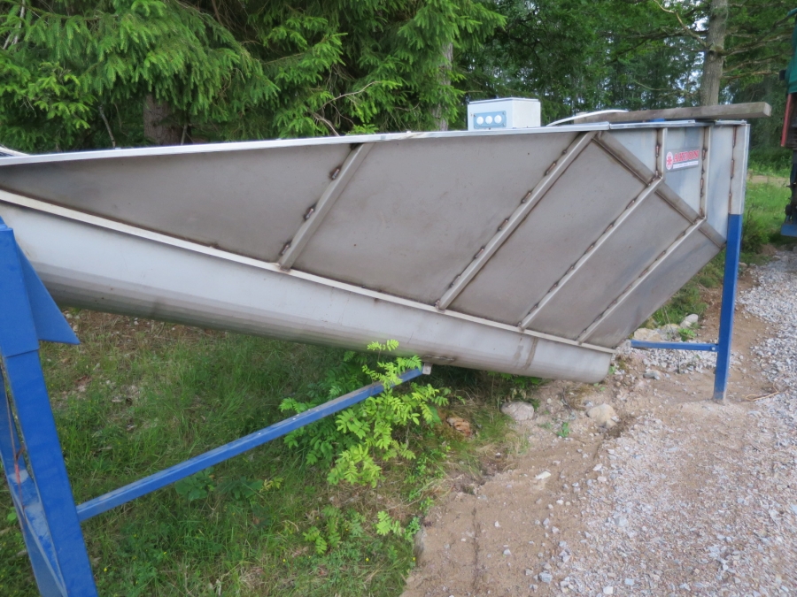 4136 Akron soil removal unit for washing line