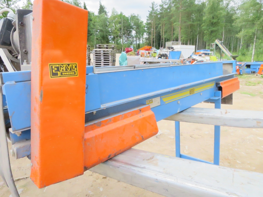 4146 EMVE conveyor 2200x350 mm