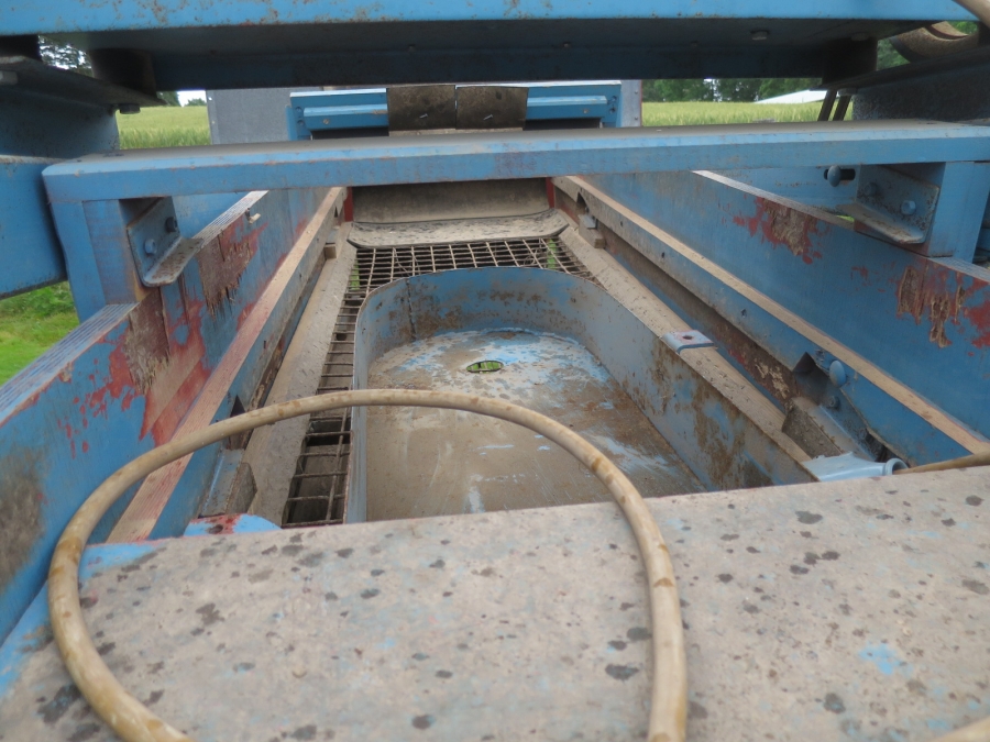 4156 EMVE potato sorter 