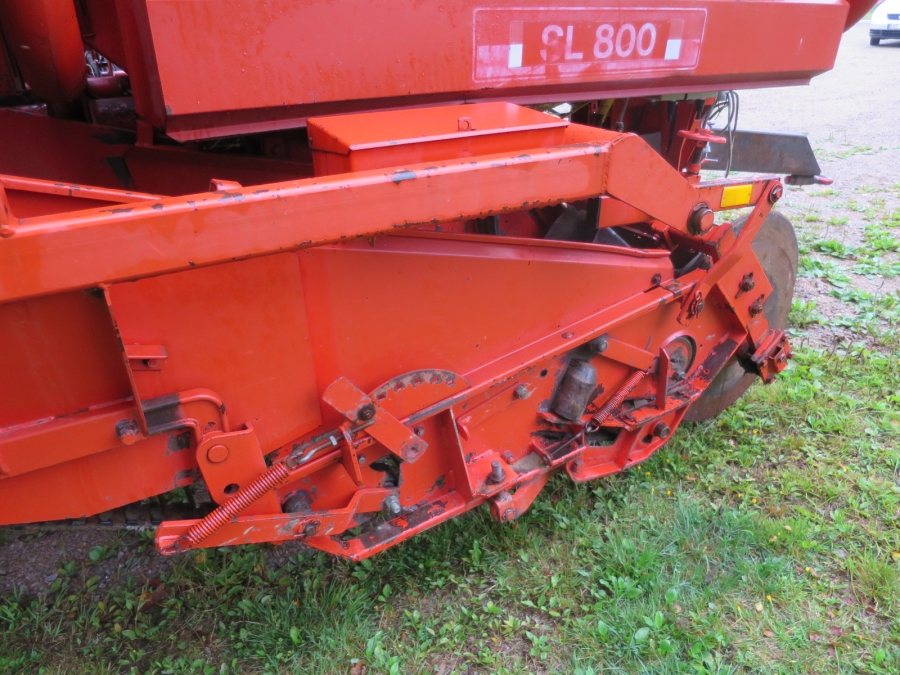 4170 Grimme SL800 potato harvester