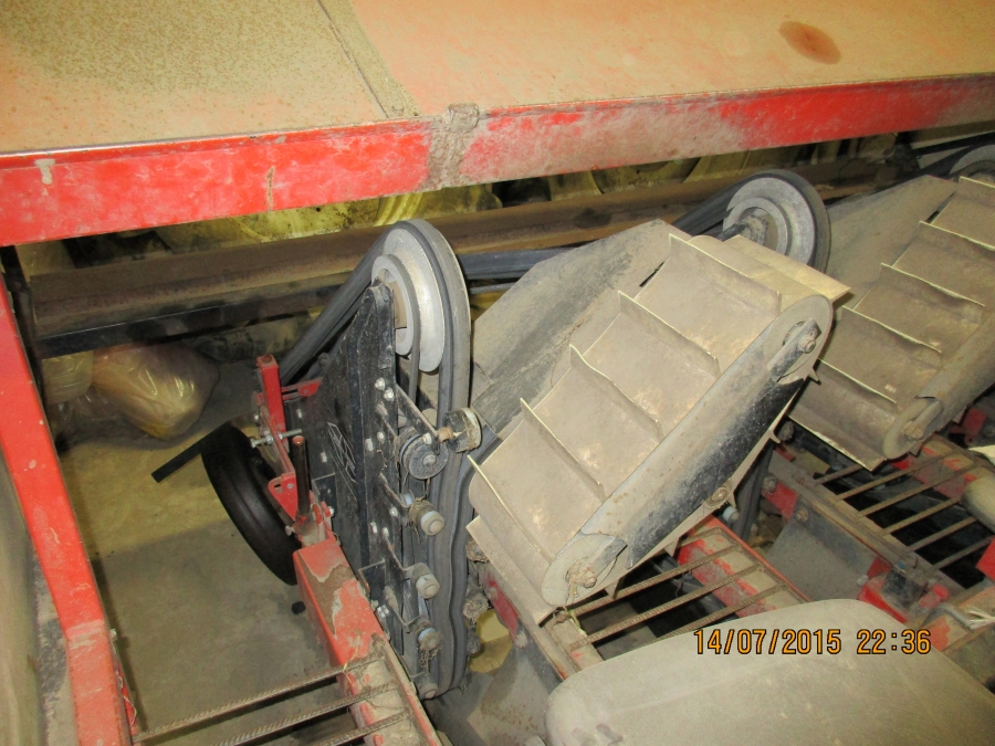 4185 Cemag leek planter 4 row