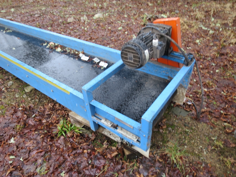 4187 EMVE plain conveyor 9300x550 mm
