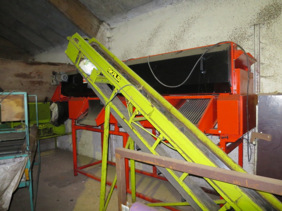 4195 EKKO screen grader 3 sizes