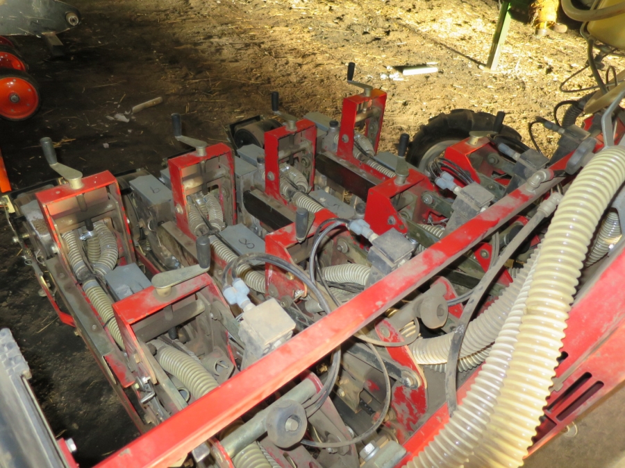4204 Agricola Italiana precisionssåmaskin 4 rad