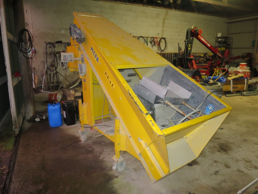 4211 Tong peal automatic weigher