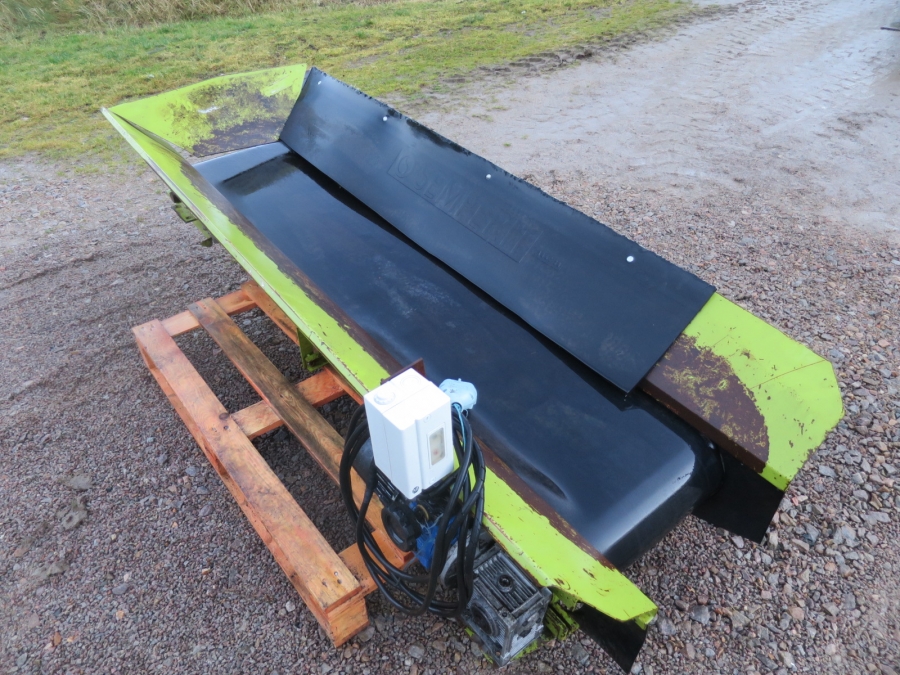 4213 Skals conveyor 1900x400 mm