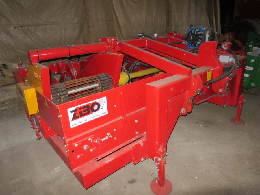 4238 Zibo front potato harvester FR