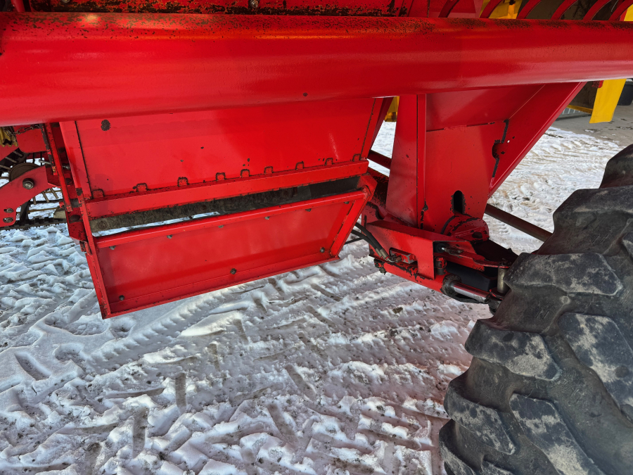 4260 Grimme SE75-30 potato harvester