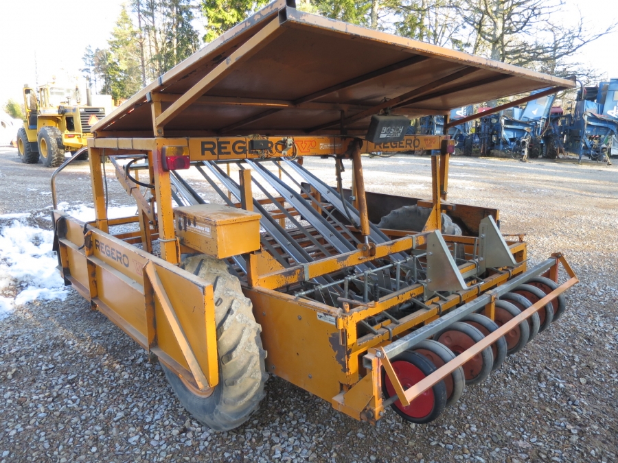 4261 Regero Pflanzmaschine 4 Reihe