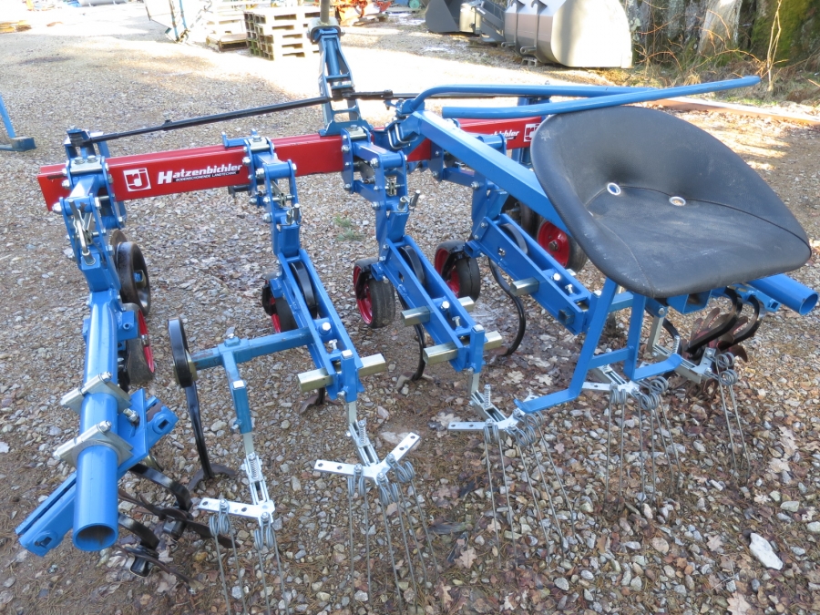 4262 Hatzenbichler row crop cleaner 4 Reihen new condition