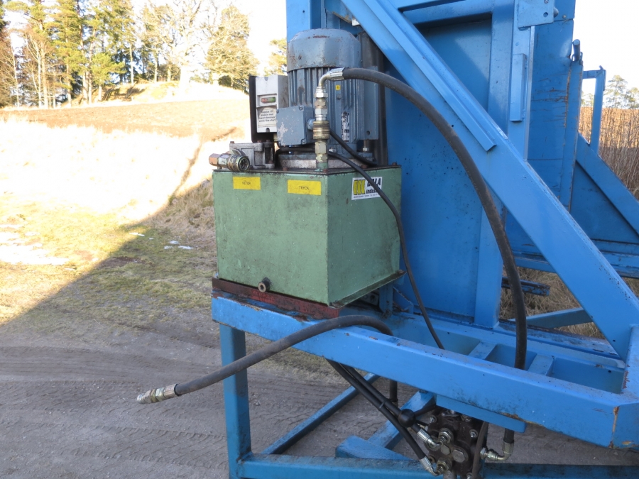 4265 Kistenkipper 1300 mm Hydraulisch
