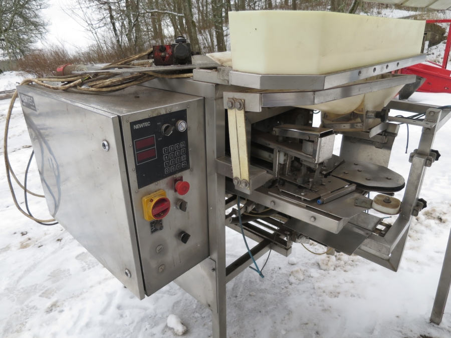 4278 Newtec 2000 våg med VB40CC packmaskin