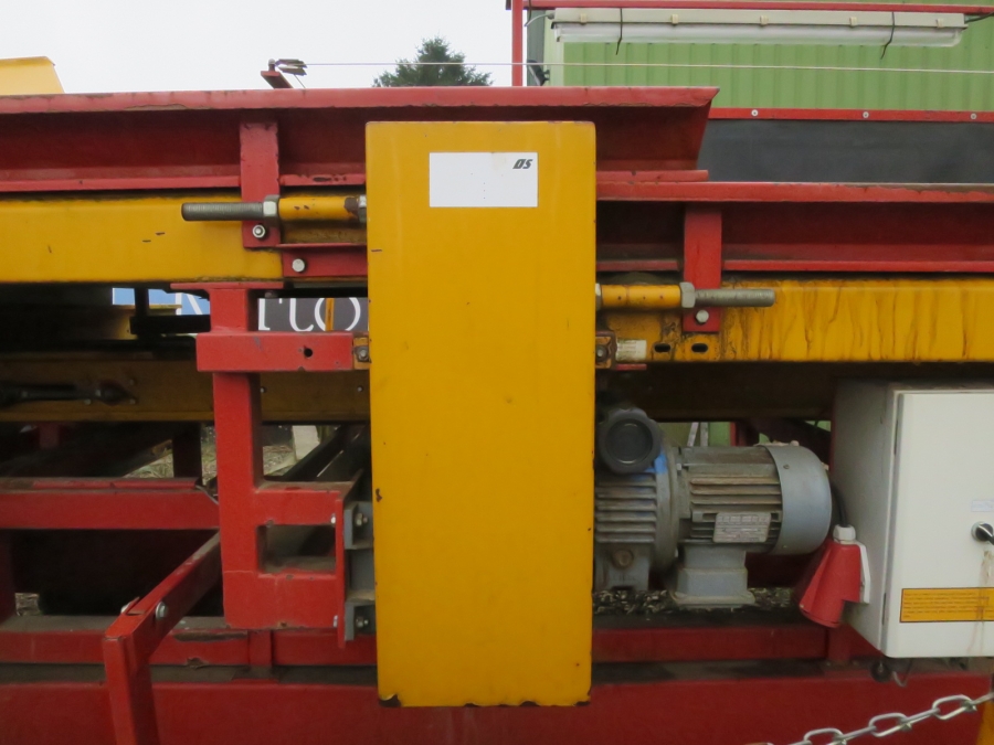 4287 Bijlsma Hercules recieving hopper with grader