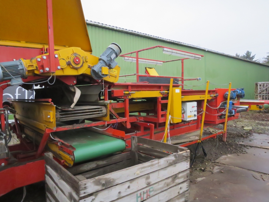 4287 Bijlsma Hercules recieving hopper with grader
