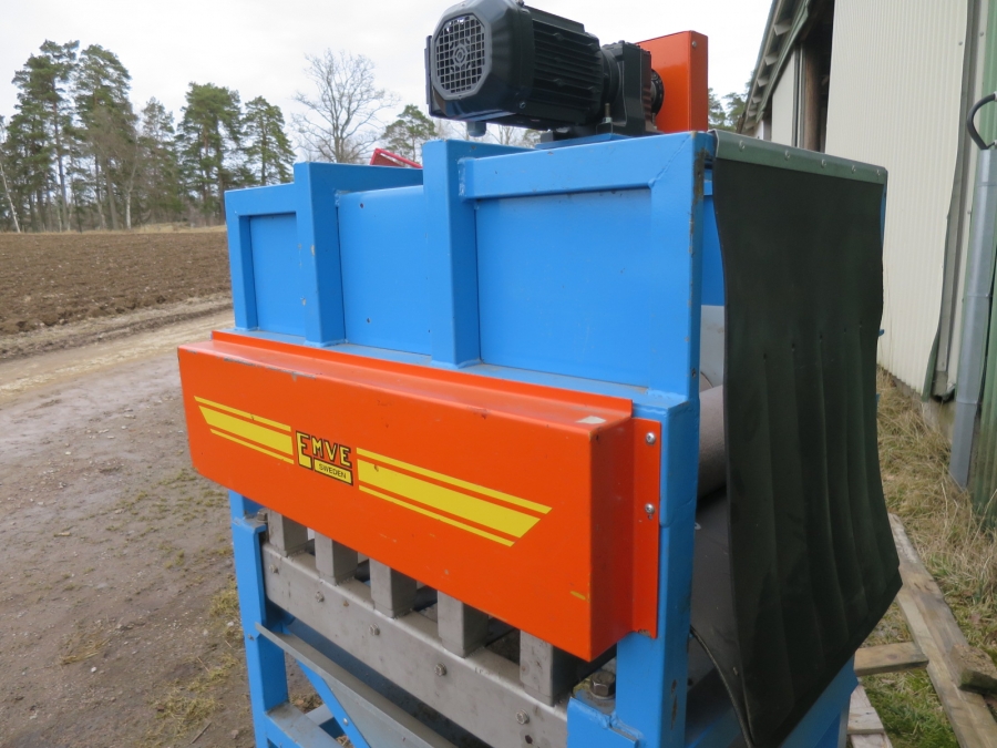 4289 EMVE felt drier table for washing line