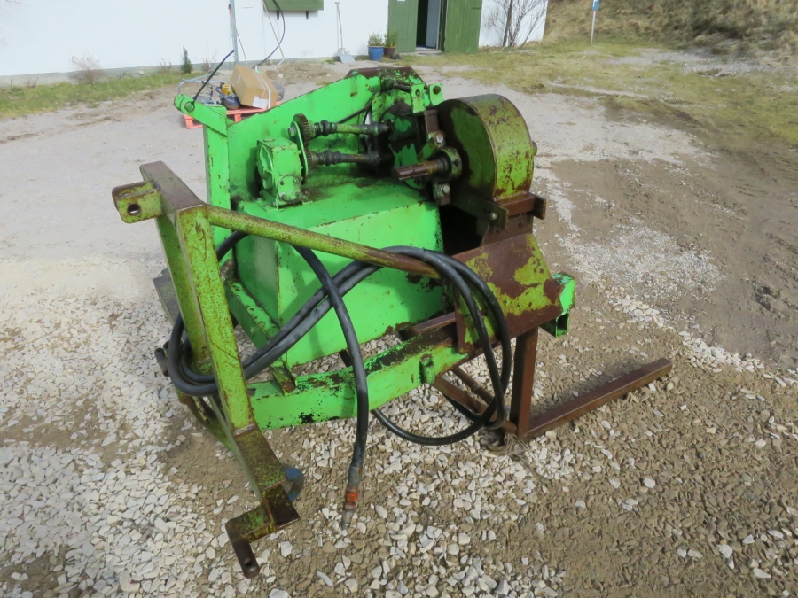 4320 Tumoba Broussel sprout harvester stationary