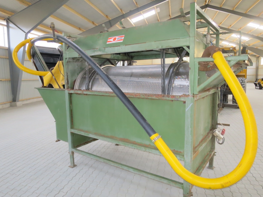 4329 EKKO potato washing machine 2000 mm drum