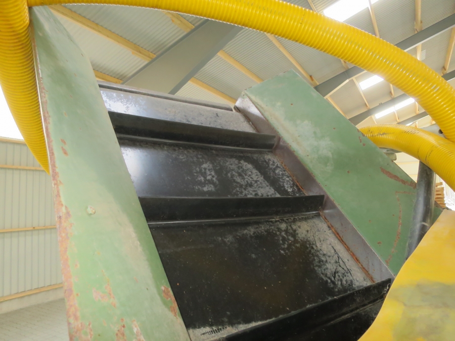 4329 EKKO potato washing machine 2000 mm drum