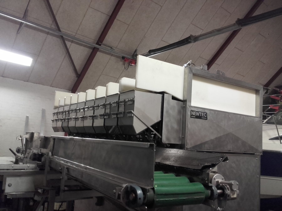 4349 Newtec 2009XB computer Weigher