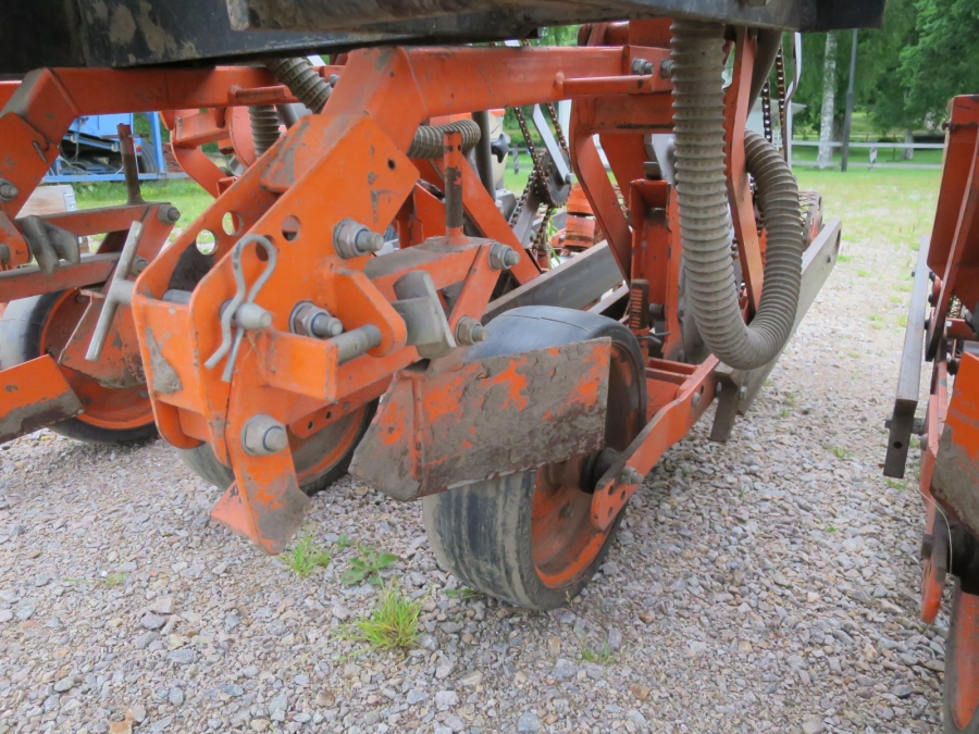4364 Stanhay 785 precision seeder prenumatic