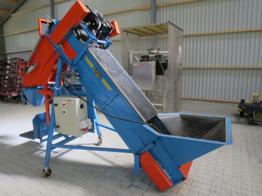 4367 EMVE automatic weigher for carrots, potatoes etc