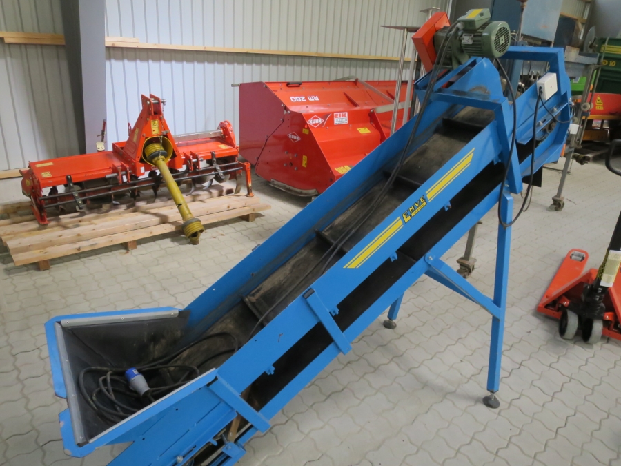 4368 EMVE Förderband 2000x350mm in neustand
