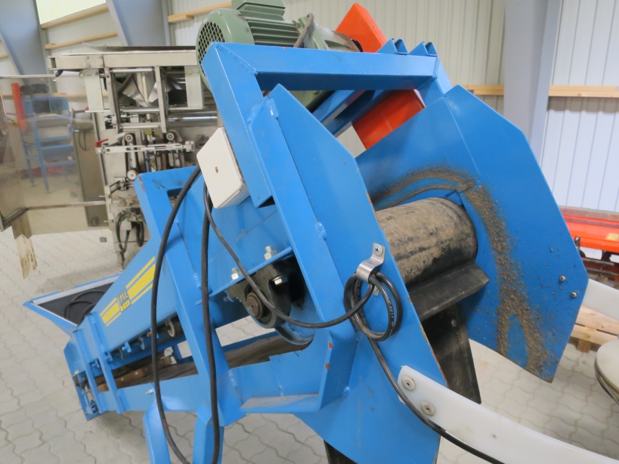 4368 EMVE Förderband 2000x350mm in neustand