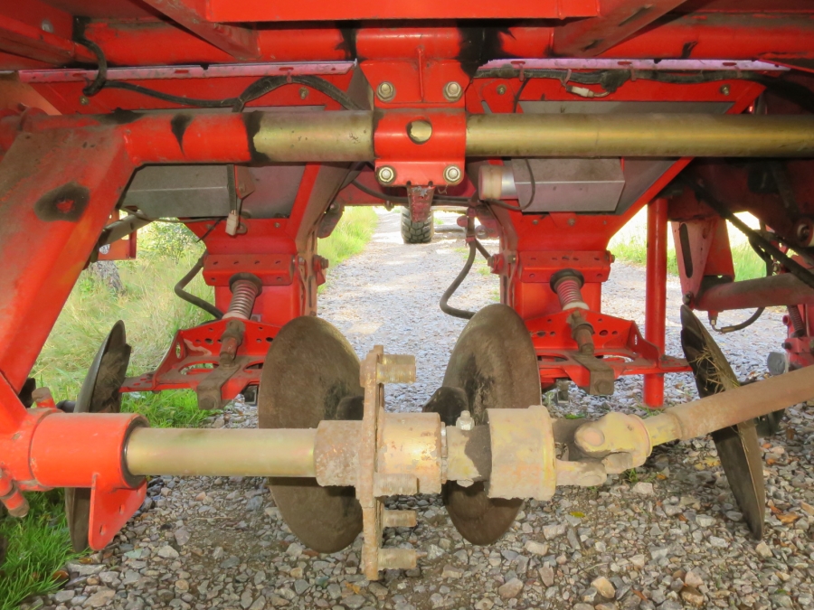 4374 Grimme GL34KG potato planter 4 row
