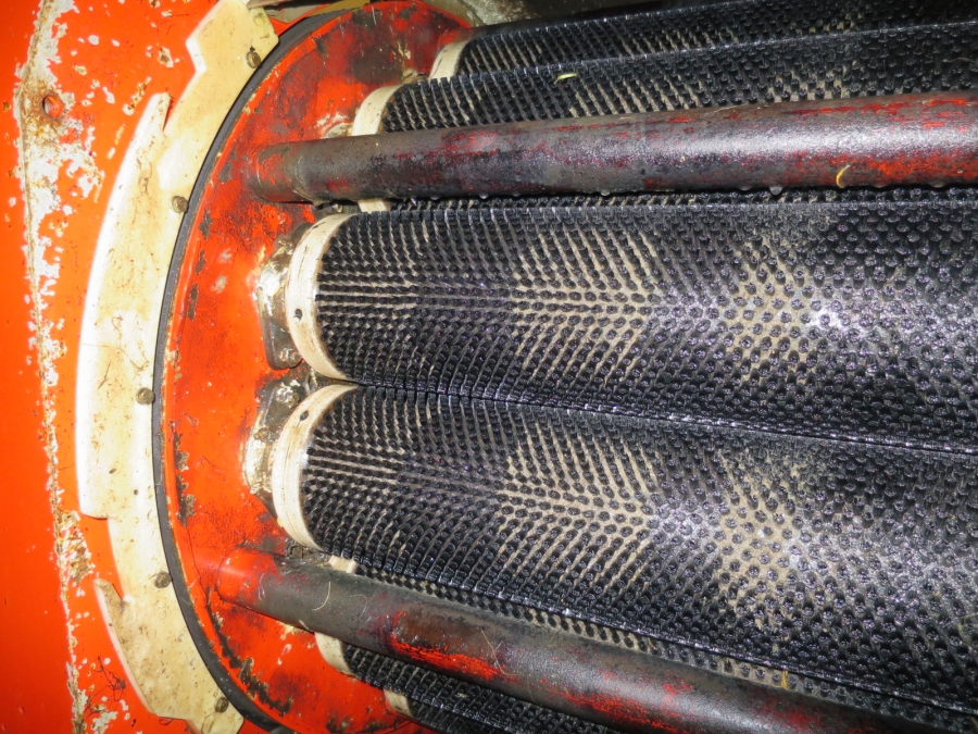 4383 EKKO polisher for carrots
