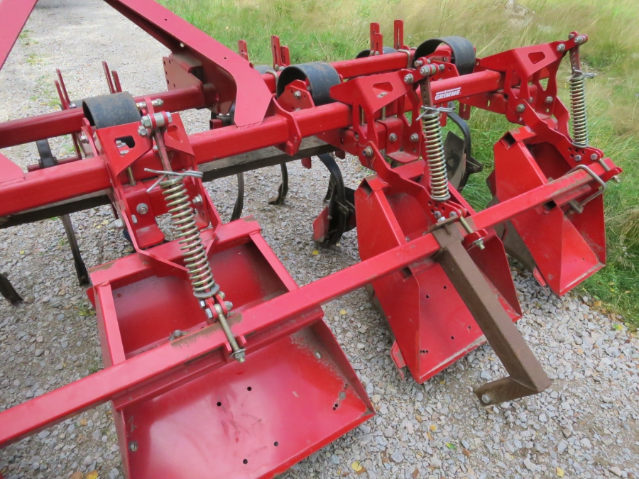 4384 Grimme GH ridging hiller